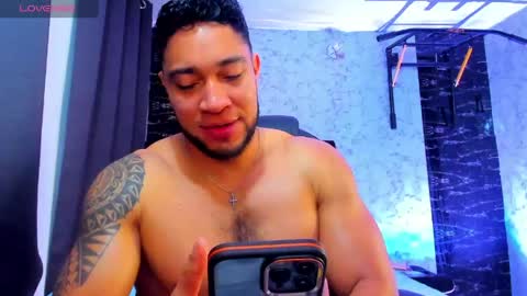 Snapshot of dixon_ray_ chatting on 22, 4, 2026 Dixon online show from 22, 4, 2026