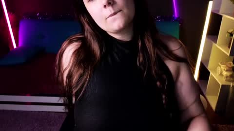 Snapshot of djennapalme chatting on 4, 1, 2025 Jenia online show from 4, 1, 2025