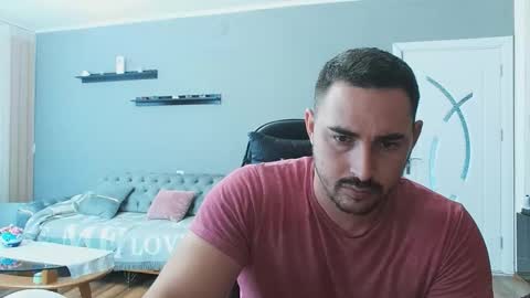 Snapshot of djmute chatting on 25, 9, 2025 STR8 BOYv online show from 25, 9, 2025
