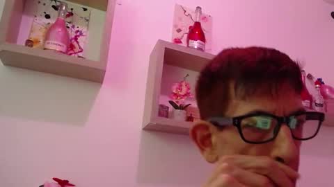 Snapshot of dlacarra chatting on 24, 11, 2025 David Lucky 13 online show from 24, 11, 2025