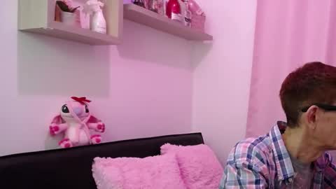 Snapshot of dlacarra chatting on 14, 12, 2025 David Lucky 13 online show from 14, 12, 2025