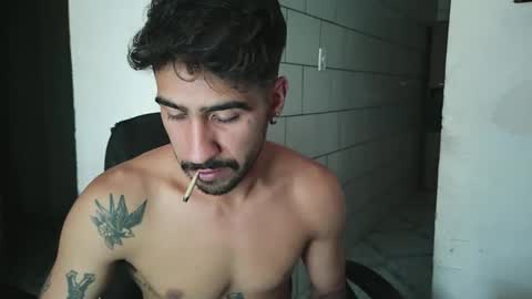 Snapshot of dmacedo96 chatting on 8, 1, 2025 AmigodotadoZL online show from 8, 1, 2025