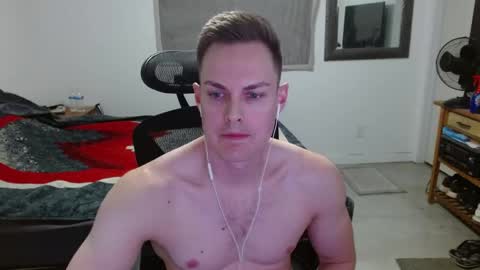 Snapshot of dmoney212 chatting on 23, 5, 2026 dmoney212 online show from 23, 5, 2026