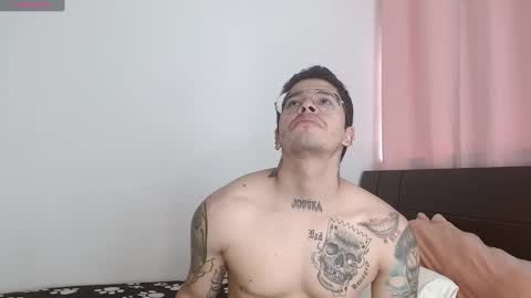 Snapshot of doll_and_sex chatting on 19, 12, 2024 Auro and Santiago online show from 19, 12, 2024