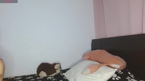 Snapshot of doll_and_sex chatting on 24, 12, 2024 Auro and Santiago online show from 24, 12, 2024