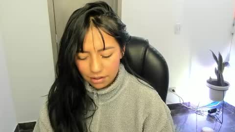 Snapshot of doll_channelx chatting on 13, 5, 2026 Doll Channelx online show from 13, 5, 2026