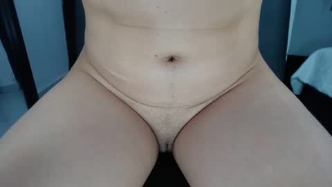 Snapshot of doll_dollys_ chatting on 19, 2, 2025 doll_dollys_ online show from 19, 2, 2025