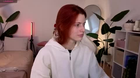 Your doll Lesli online show from 11, 1, 2026