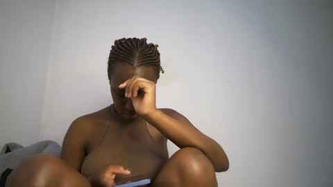 Snapshot of dollberry chatting on 14, 2, 2025 dollberry online show from 14, 2, 2025