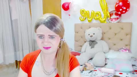 Snapshot of dolldirtyxxx1 chatting on 1, 3, 2026 ilona online show from 1, 3, 2026