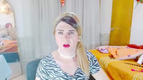 Snapshot of dolldirtyxxx1 chatting on 14, 6, 2026 ilona online show from 14, 6, 2026