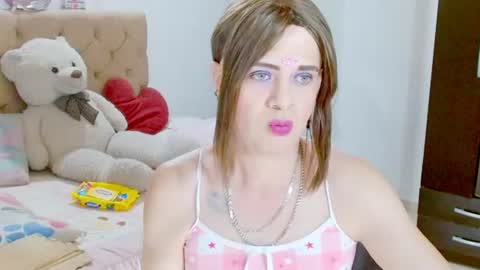 Snapshot of dolldirtyxxx1 chatting on 6, 7, 2026 ilona online show from 6, 7, 2026