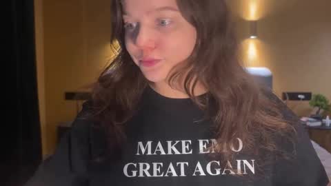 Charlotte online show from 31, 10, 2025