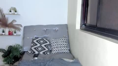 dollescent online show from 29, 3, 2026