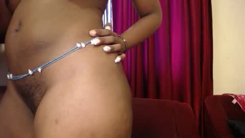 Bella online show from 11, 10, 2025