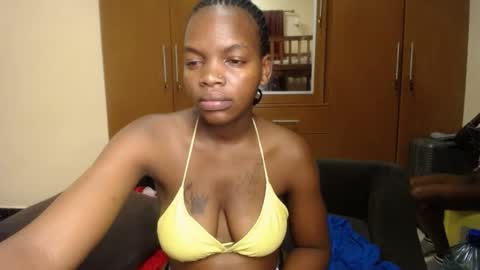 Bella online show from 16, 10, 2025