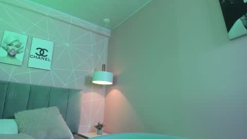 Call me Zoe  online show from 12, 2, 2025