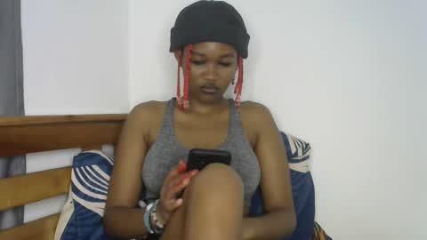 Cushey online show from 8, 10, 2025