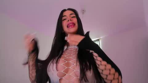 Snapshot of dollyprecious69 chatting on 30, 11, 2025 Daniela online show from 30, 11, 2025