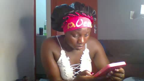 Snapshot of dollyvee chatting on 29, 6, 2026 dollyvee online show from 29, 6, 2026