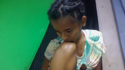 doloresslu online show from 2, 3, 2026