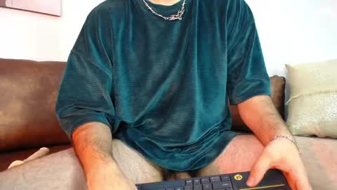 Snapshot of domboy_ chatting on 6, 6, 2026 domboy online show from 6, 6, 2026