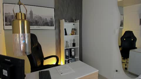 Snapshot of domboy_ chatting on 1, 8, 2026 domboy online show from 1, 8, 2026