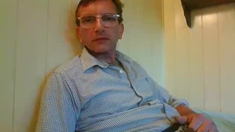 Snapshot of domi94300 chatting on 25, 4, 2026 domi94300 online show from 25, 4, 2026