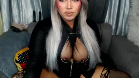 dominant10inchcock online show from 5, 11, 2025