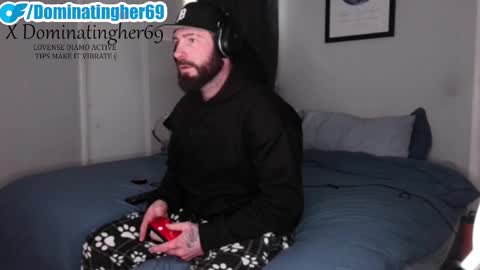 Snapshot of dominatingher69 chatting on 19, 2, 2025 dominatingher69 online show from 19, 2, 2025
