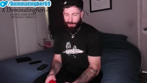 Snapshot of dominatingher69 chatting on 5, 3, 2025 dominatingher69 online show from 5, 3, 2025