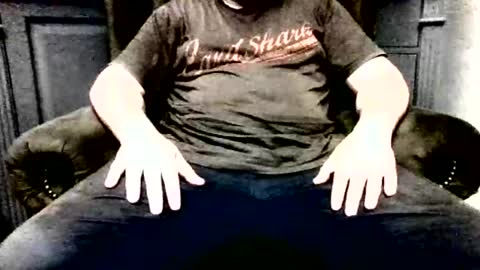 Snapshot of dominatordaddy1982 chatting on 6, 6, 2026 dominatordaddy1982 online show from 6, 6, 2026