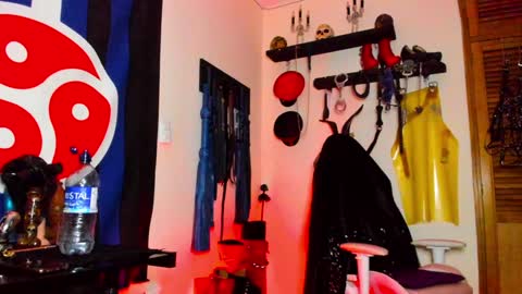Snapshot of dominatrixblue chatting on 12, 1, 2025 Dom Blue online show from 12, 1, 2025