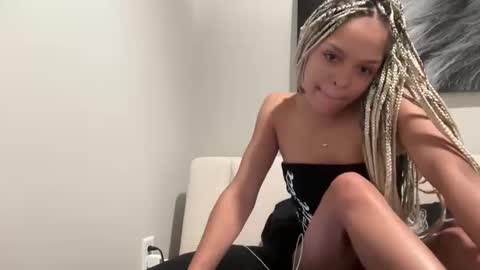 Snapshot of domincanprettyfeett chatting on 3, 6, 2026 domincanprettyfeett online show from 3, 6, 2026