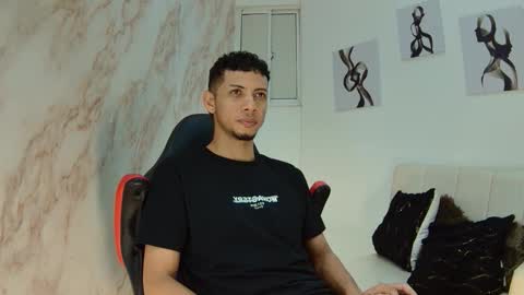 Snapshot of dominic__brown chatting on 4, 3, 2026 Dominic online show from 4, 3, 2026