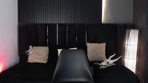 Dominic online show from 18, 10, 2025