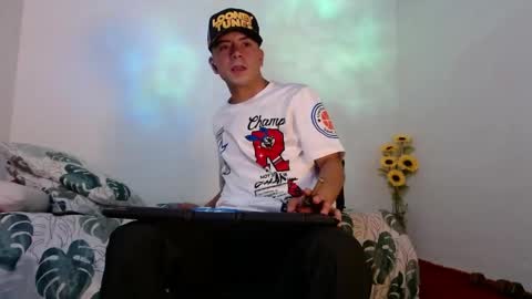 Snapshot of dominic_hanks chatting on 13, 5, 2026 DOMINIC AND ANDREW online show from 13, 5, 2026