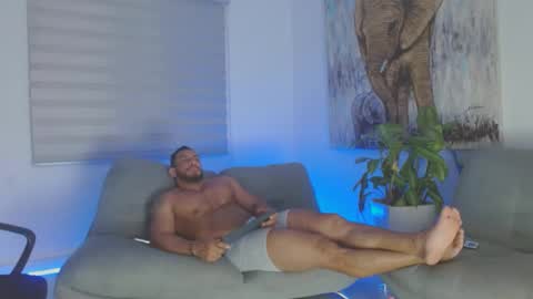 Snapshot of dominic_hulk1 chatting on 19, 1, 2025 dominic_hulk1 online show from 19, 1, 2025