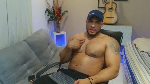 Snapshot of dominic_hulk1 chatting on 9, 10, 2025 dominic_hulk1 online show from 9, 10, 2025
