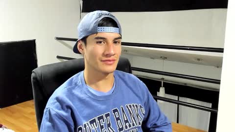 Snapshot of dominic_radccliffe chatting on 7, 11, 2025 Your real love online show from 7, 11, 2025