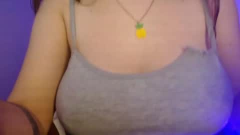 Snapshot of dominica3 chatting on 10, 4, 2026 online show from 10, 4, 2026