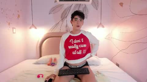Snapshot of dominicjay_ chatting on 9, 7, 2026 DOMINIC online show from 9, 7, 2026