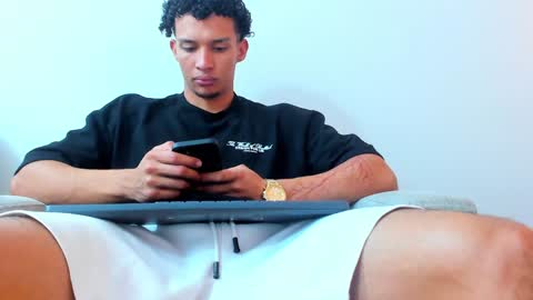 Dominick Star online show from 16, 12, 2024