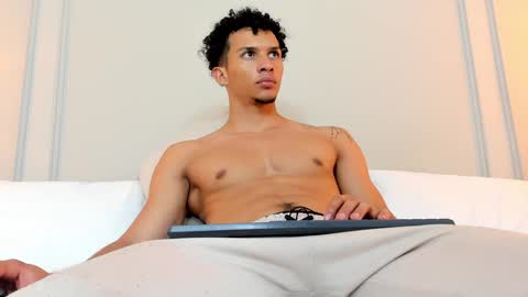 Snapshot of dominick_star chatting on 21, 12, 2024 Dominick Star online show from 21, 12, 2024