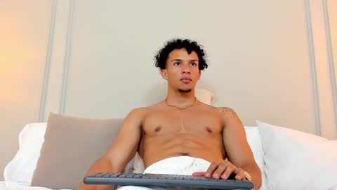 Snapshot of dominick_star chatting on 27, 12, 2024 Dominick Star online show from 27, 12, 2024