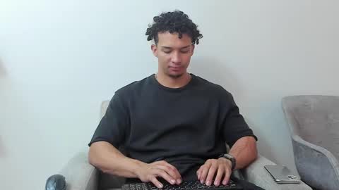 Snapshot of dominick_star chatting on 10, 2, 2025 Dominick Star online show from 10, 2, 2025