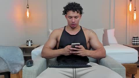 Snapshot of dominick_star chatting on 11, 2, 2025 Dominick Star online show from 11, 2, 2025