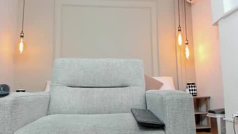 Dominick Star online show from 28, 2, 2025