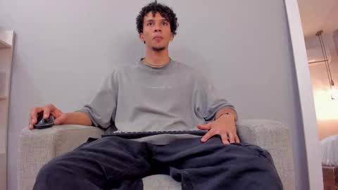 Snapshot of dominick_star chatting on 26, 10, 2025 Dominick Star online show from 26, 10, 2025