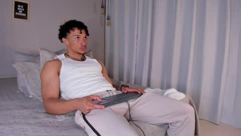 Dominik Drake online show from 8, 4, 2026